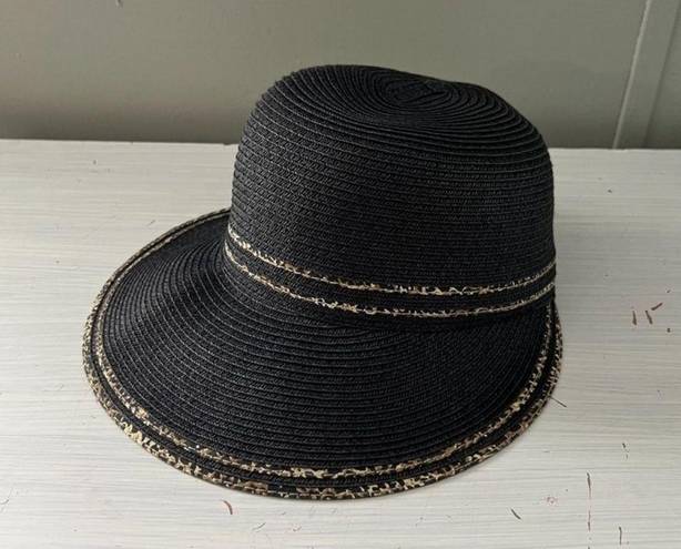 Krass&co August Hat  Black Leopard Trim Framer Hat Cap Casual Classic