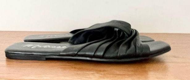 Matisse Footwear Matisse knotted leather slides sandals black size 8