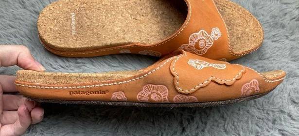 Patagonia  orange swell floral leather slides