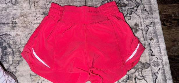 Lululemon Hotty Hot Shorts 4”