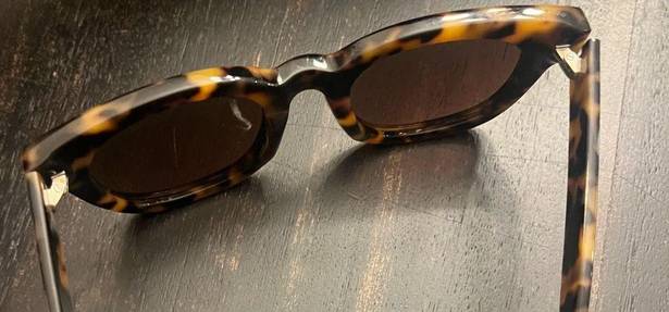 Madewell  blue mirrored and tortoise shell sun glasses