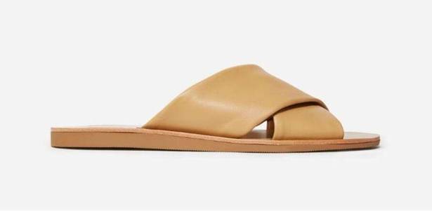 Everlane  The Day Crossover Sandals in Light Taupe 9 New Womens Slides Flats