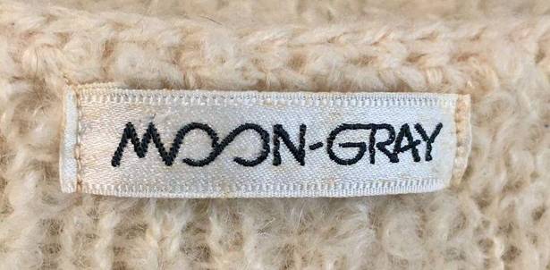 The Moon  GRAY Vintage Off White Boucle Knit Sweater Cardigan Wood Buttons Medium 4