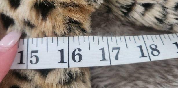 Donna Salter's Fabulous Furs Hooded Leopard Print Faux Fur Jacket Size Small