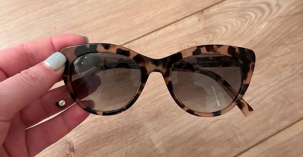 Warby Parker Tilley Sunglasses