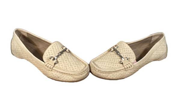 Donald Pliner  Beige Suede Nubuck Bit Driver Moccasin Loafer Women Sz 7.5