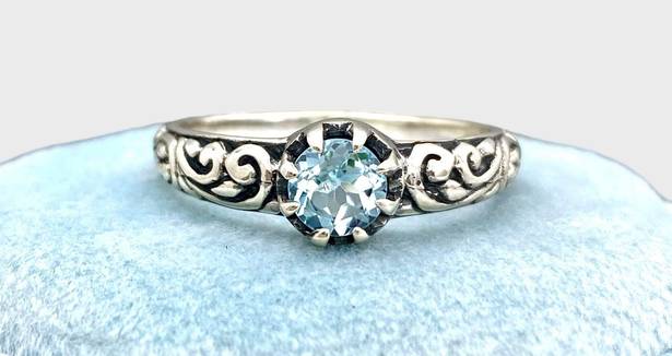 Sterling Silver Handcrafted Genuine Blue Topaz Ring - Sz 9