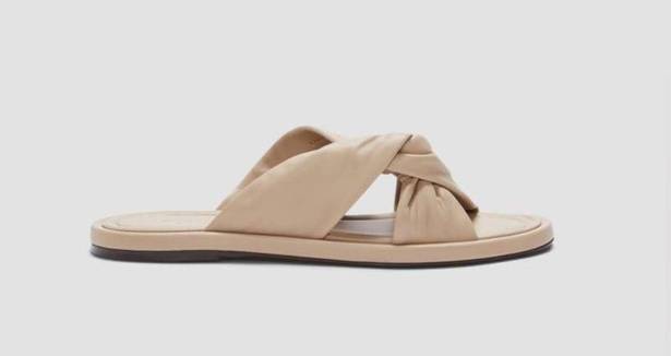 Everlane NWOT  The Day Twist Sandal