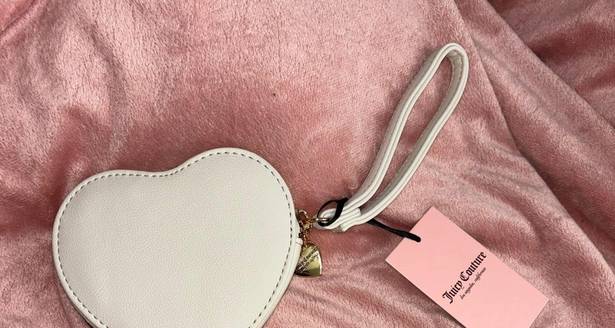 Juicy Couture Angel Be Classic II Heart Zip Around Wallet