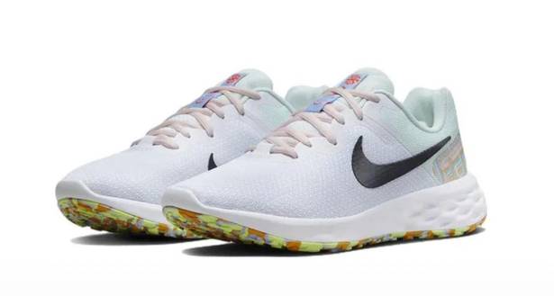 Nike Women's Revolution 6 Next Nature Running Shoes