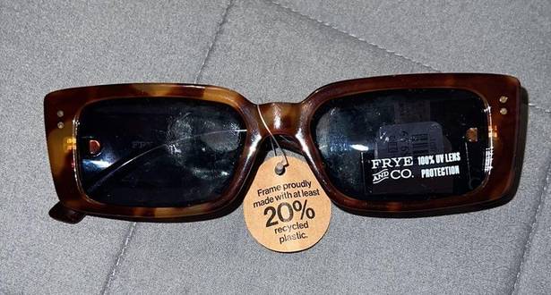 Frye & CO Sunglasses rectangle NWT