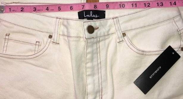 Lulus NWT  Janine Ivory High Waist Crop Jean