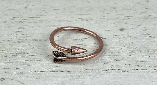 Boutique NWOT Dainty Copper Tone Arrow Shaped Wrap Ring Bohemian Jewelry Size 5 - 5.5