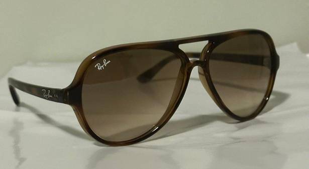 Ray-Ban  Cats 5000 Classic 59mm