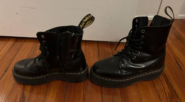 Dr. Martens Platform Jadon Boot