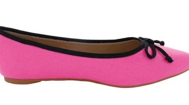 Penny Loves Kenny  Attack Pink Ballet Flats