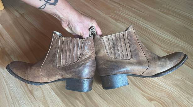 FREEBIRD by Steven Super Cute  Brown Lasso Booties - Sz 8