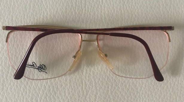 Oleg Cassini 🆕  Red Vintage Frame