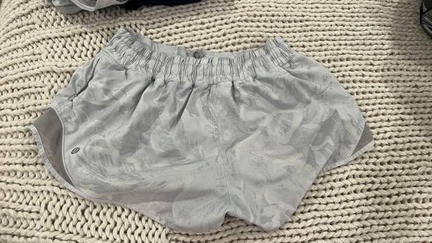 Lululemon Shorts White Size 8