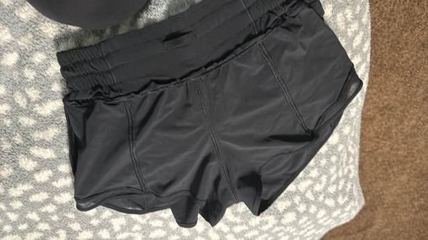 Lululemon Hotty Hot Short 2.5”