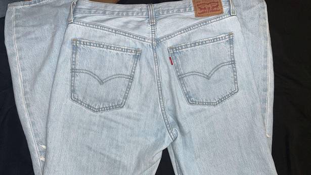 Levi’s Straight-Leg Light Wash Jeans