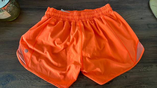 Lululemon Hotty Hot Shorts 4”