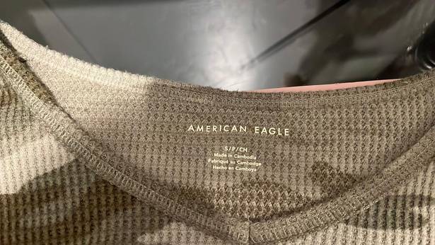 American Eagle Outfitters Sweater