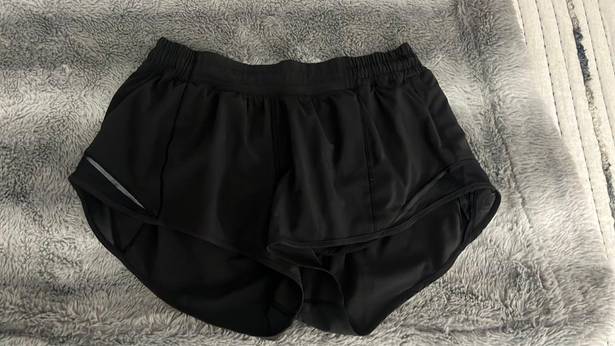 Lululemon Hotty Hot Short II 2.5” Black