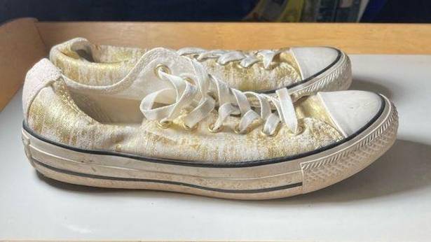 Converse  gold metallic gym shoes sneakers SZ 8