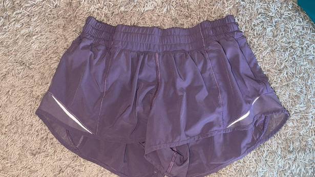 Lululemon Hotty Hot Short 2.5”