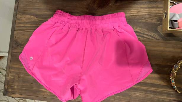 Lululemon Hotty Hot Shorts 4” Sonic Pink