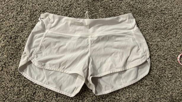 Lululemon Speed Up Shorts 2.5