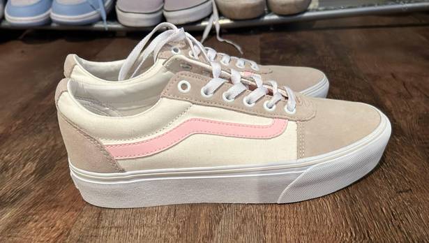 Vans Woman’s Platform