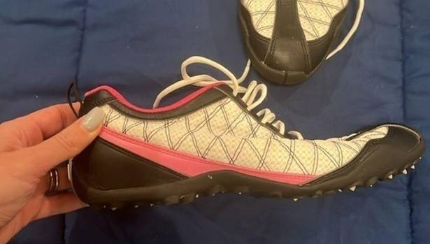 FootJoy SIZE 8.5. ‎ Women's Summer Series Soft Spikes Golf Shoes.