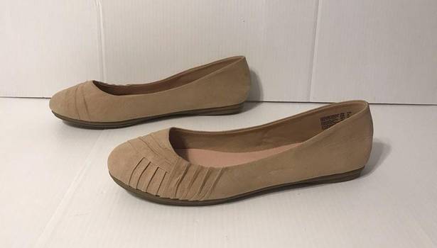 American Eagle  tan round toe flats shoe women size 12 W