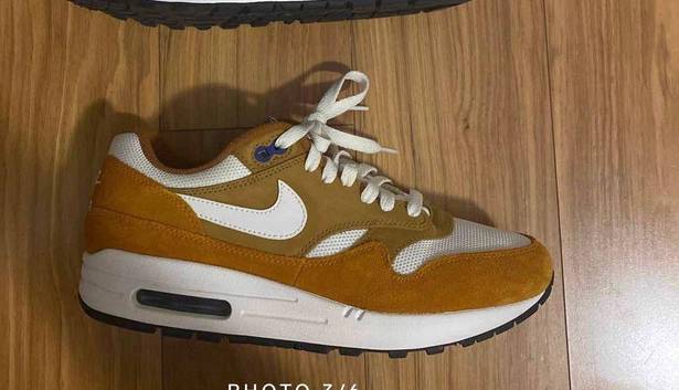 Nike Curry Pack Air Max 1s