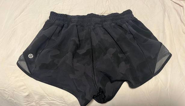 Lululemon Hotty Hot Low-Rise 2.5” Shorts