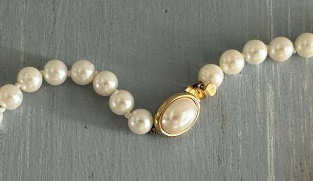 Talbots Gorgeous  Vintage Faux Pearl Necklace Hand Knotted