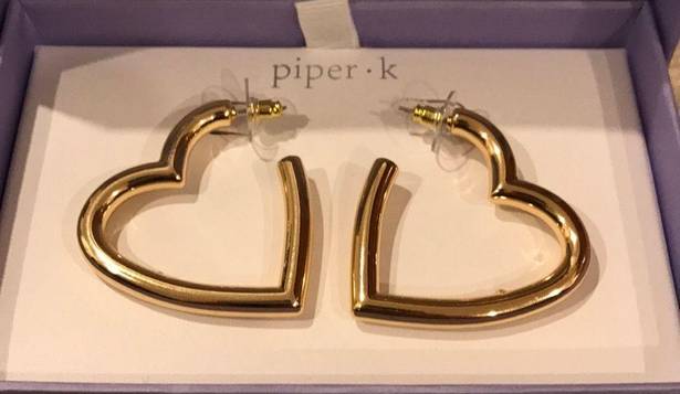 Piper  K Gold HEART Hoops ❤️