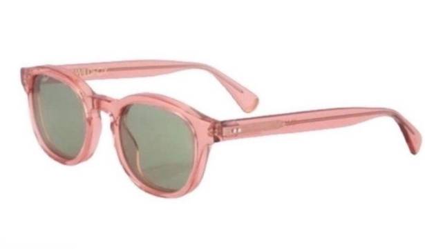 Wildfox NWT  Monroe Sunglasses in Rosewater Pink Brand New In Box