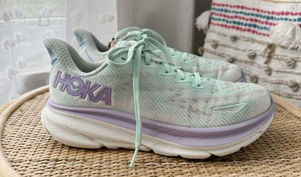 Hoka  One One Clifton 9 Sunlit Ocean Lilac Mist Road-Running Sneakers Women’s 7.5