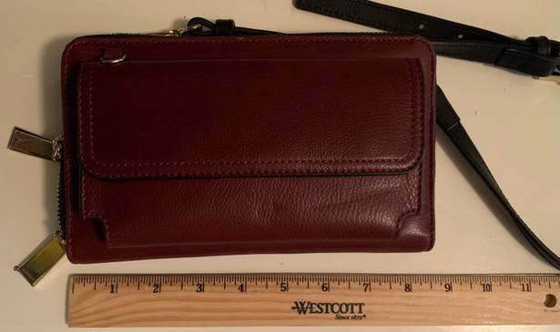 Tommy Hilfiger Never Used Maroon Leather Small Functional Purse