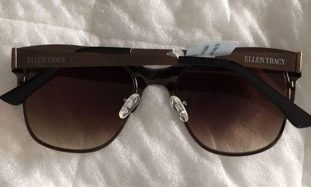 Ellen Tracy New  Cat's Eye Reptile Look Sunglasses