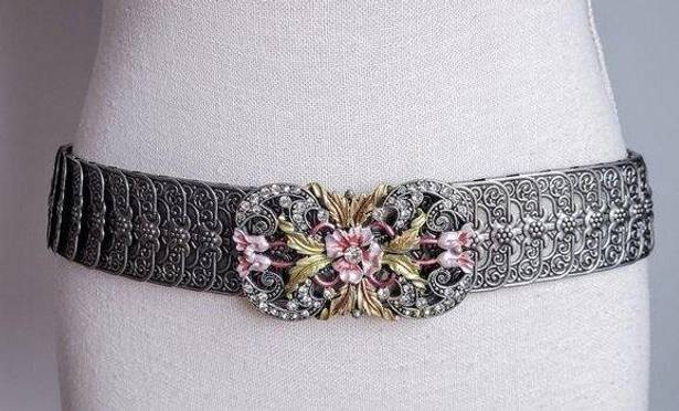 Vintage Y2K 90's Silver Metal Rhinestone Cowgirl Stretch Concho Belt One Size