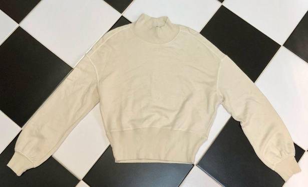 n:philanthropy NWT  Daze Cozy Soft Sweatshirt in Almond size M Oatmeal Tan Beige