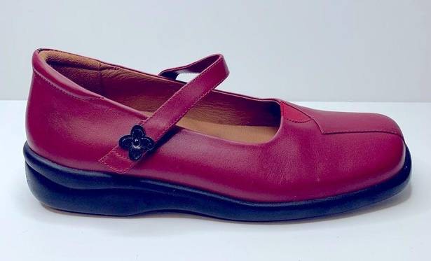 Rhapsody Kumfs Ziera  Red Leather Mary Jane INCLUDES RIGHT SHOE ONLY