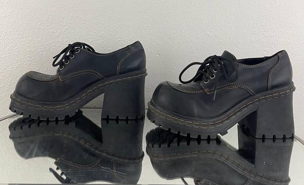 Soda Vintage Y2K Black Faux Leather Chunky Platform Lace Up Heeled Oxford Shoes