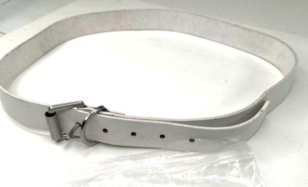 Gap  White Leather Large 44 Inches x 1 inch Belt A481 A481