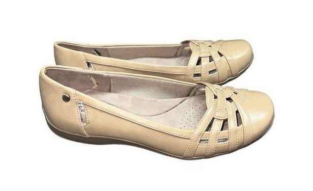 Life Stride NWOB Womans , diverse flats sz 10Ww