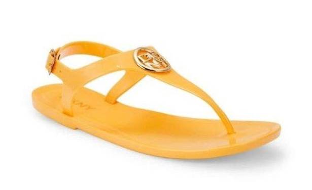 DKNY NWT  Jocelyn Flat T Strap Sandals Orange